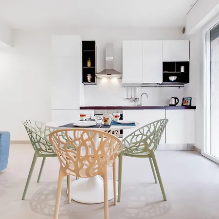 Lägenhet Guesthost - Vista Su San Luca