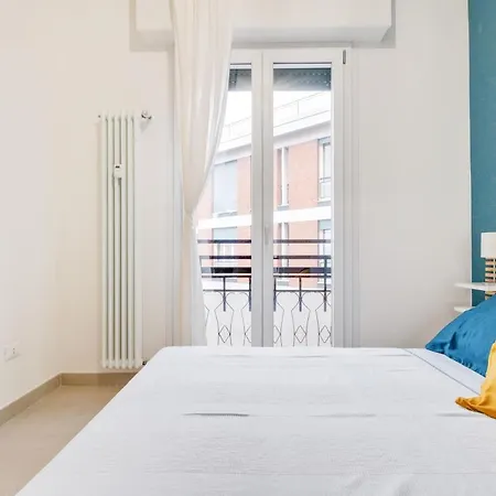 Apartment Guesthost - Vista Su San Luca